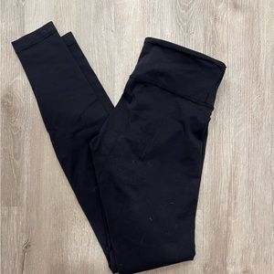 6 - Lululemon - Black Skinny Leg Leggings